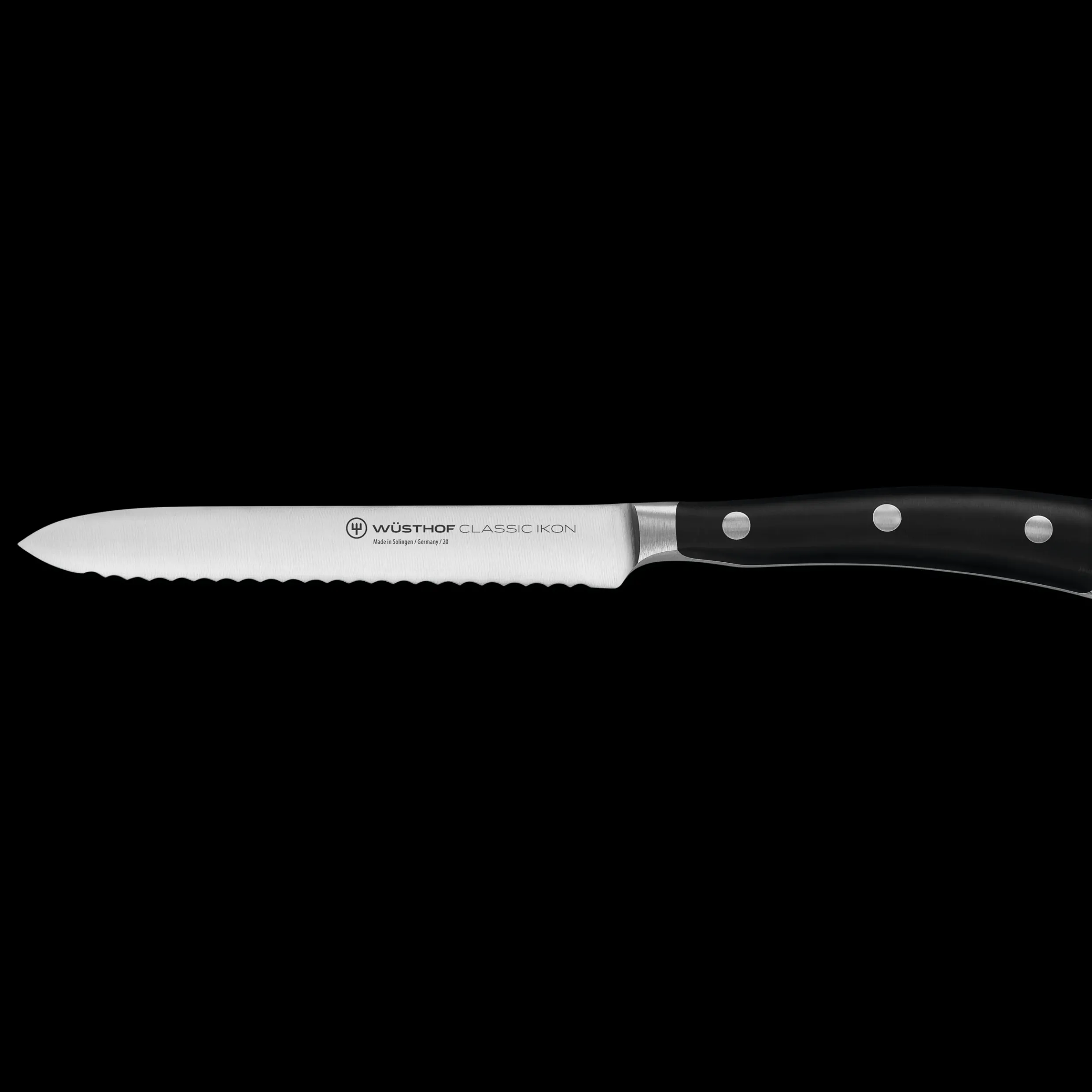 Classic Ikon 5" Serrated Utility Knife